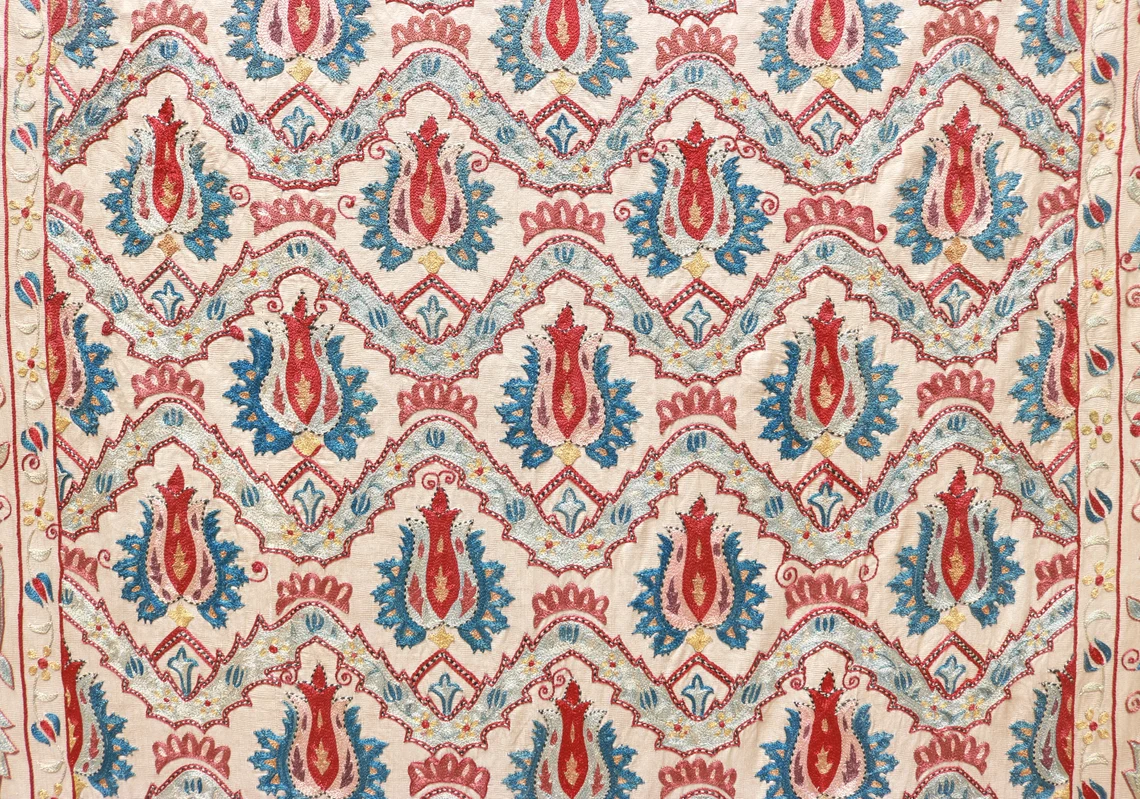 MS1624-74 Uzbek Suzani Embroidery. Unique and Distinctive Handmade Suzani.