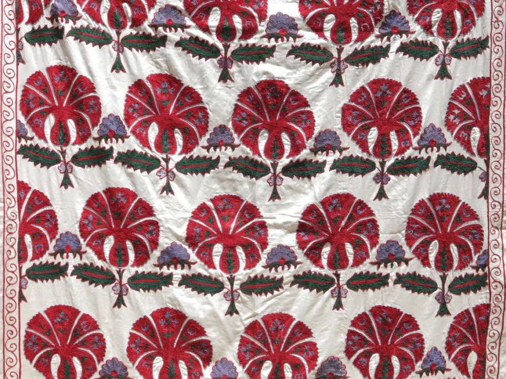 il_1140xN.6056876186_taii suzani embroidery