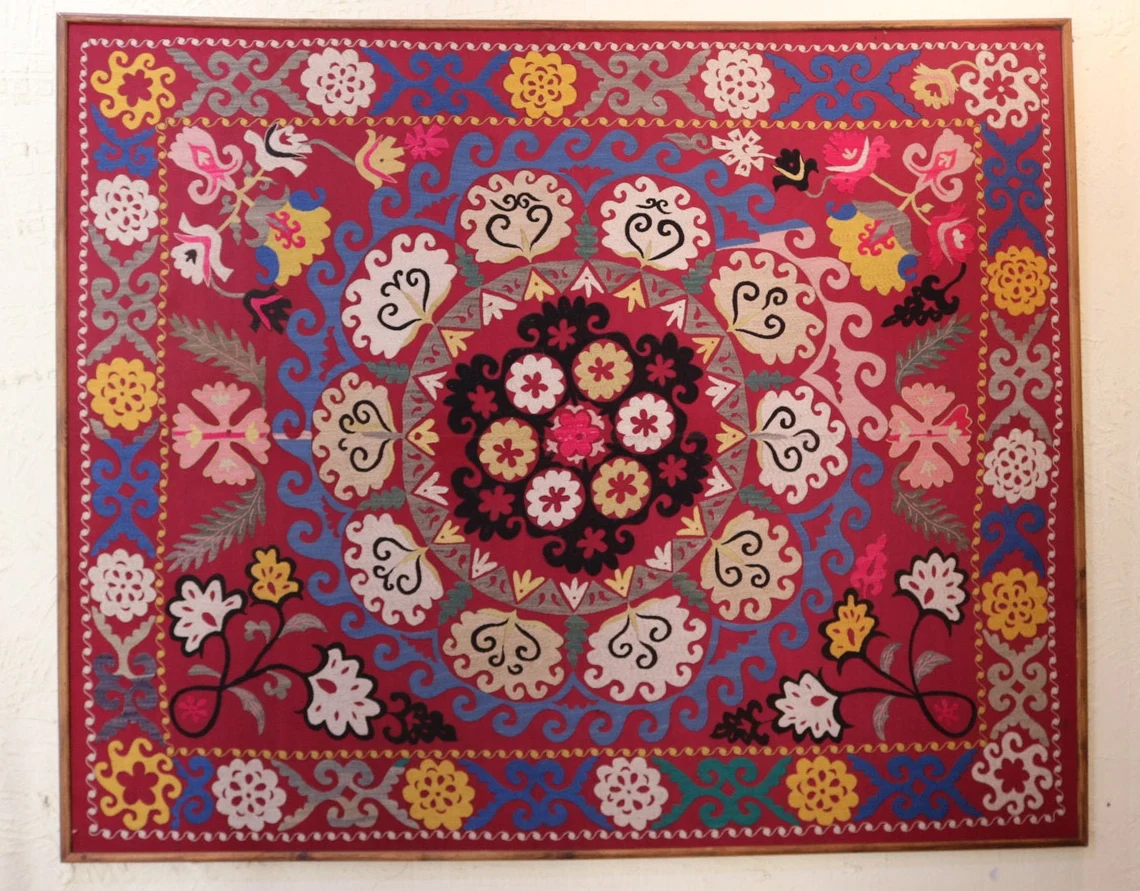 Suzani Vintage Boho Wall Decor, Uzbek Handmade Silk Embroidery, Suzani Fabric, Ethnic Wall hanging,Tapestry, Suzani Bedcover, Tablecloth