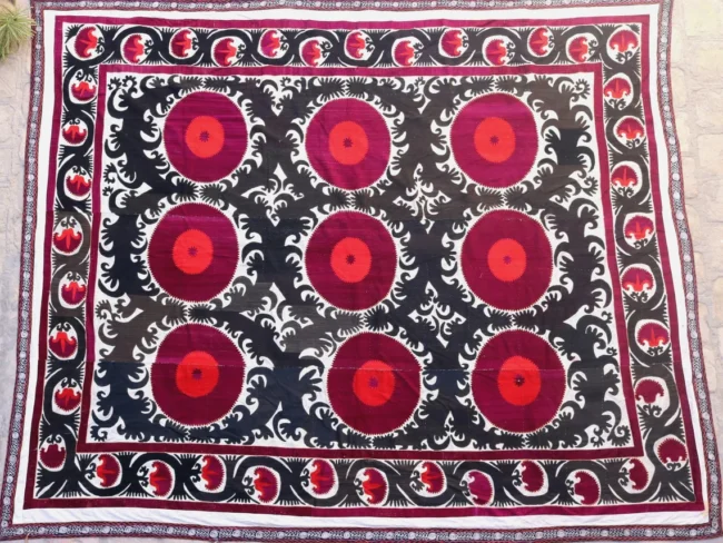 Vintage Giant Uzbek, Samarkand (Urgut) handmade embroidery suzani. Bedspread, Bedcover, Wall hanging, tablecloth.