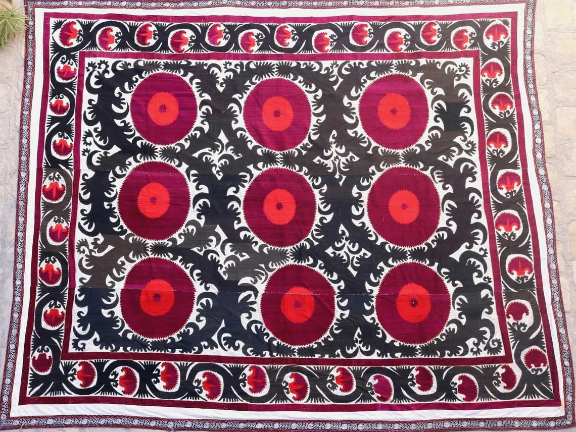 Vintage Giant Uzbek, Samarkand (Urgut) handmade embroidery suzani. Bedspread, Bedcover, Wall hanging, tablecloth.