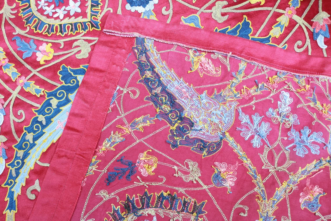 Suzani,Uzbek handmade embroidery. Table runners. The finest handmade table runner. Wall hanging, tablecloth.