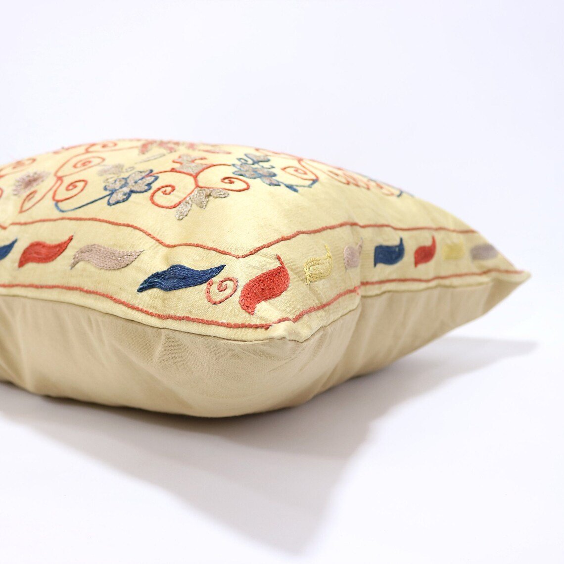 Suzani Pillow Uzbek Embroidery, Suzani Throw Pillow, Suzani Cushion Cover, Suzani Pillow Cover, Hand Embroidery Decorative Pillow-Pillowcase