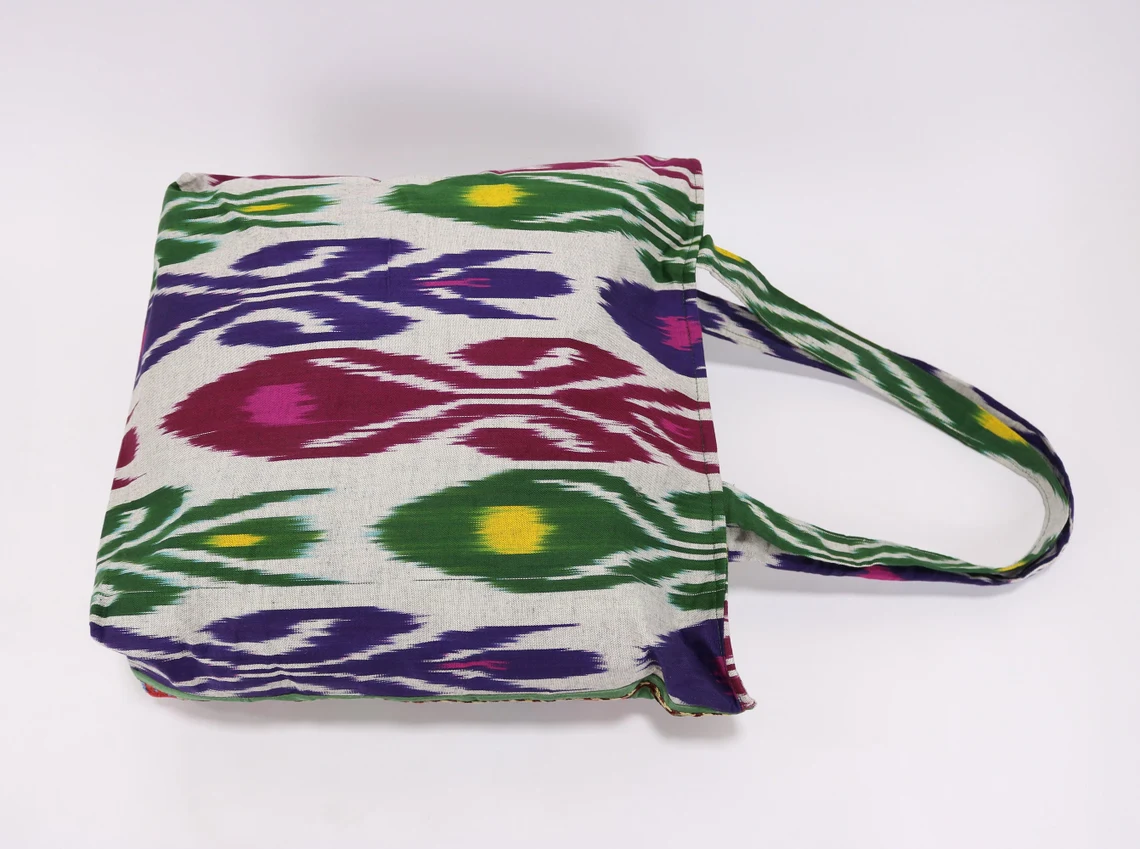 Shoulder Bag, Suzani clutch, suzani purse, evening clutch. Uzbek suzani clutch. Suzani motive hand clutch. Suzani totes. Decorative clutchs.