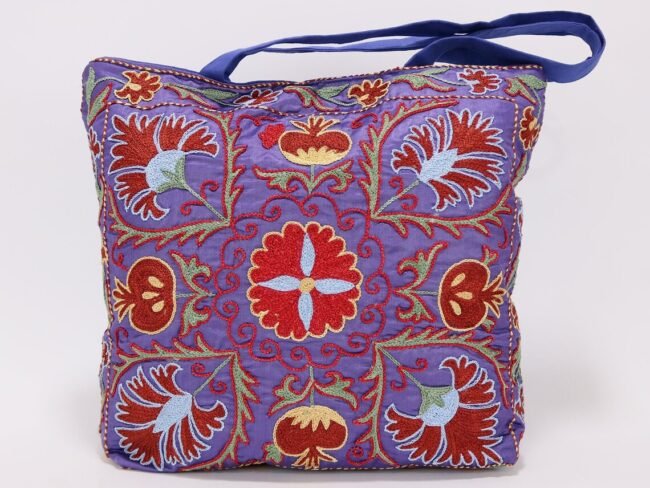 Shoulder Bag, Suzani clutch, suzani purse, evening clutch. Uzbek suzani clutch. Suzani motive hand clutch. Suzani totes. Decorative clutchs.