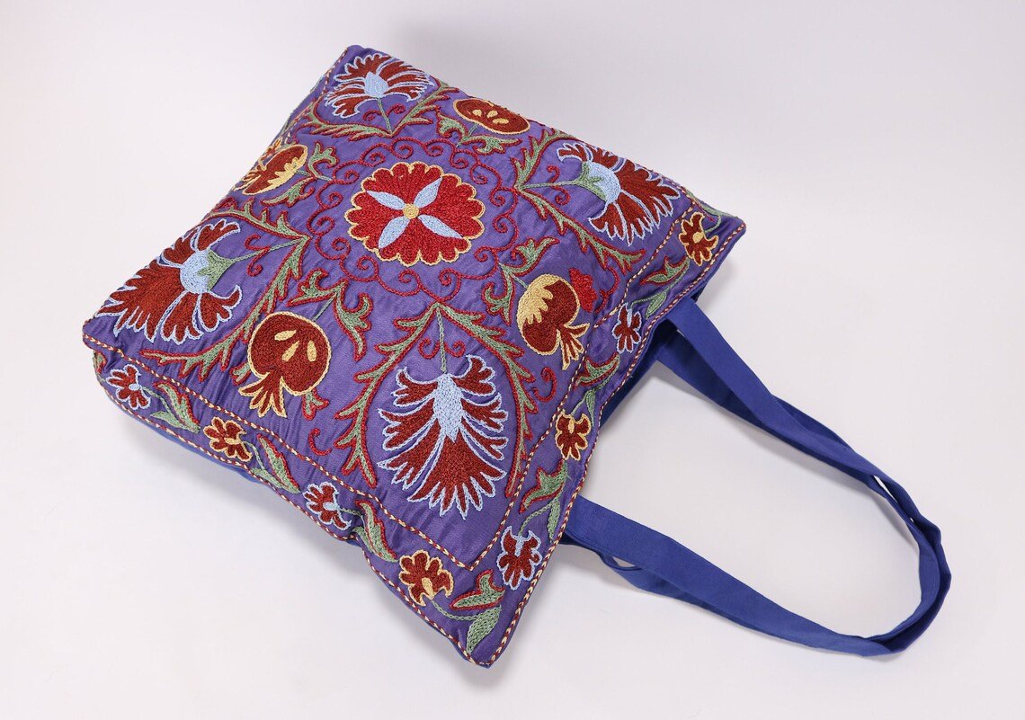 Shoulder Bag, Suzani clutch, suzani purse, evening clutch. Uzbek suzani clutch. Suzani motive hand clutch. Suzani totes. Decorative clutchs.