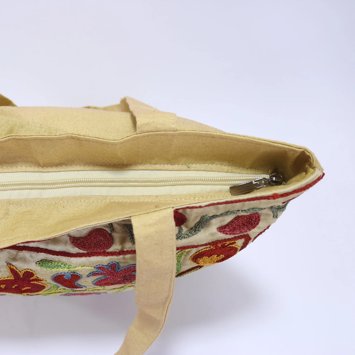 Shoulder Bag, Suzani clutch, suzani purse, evening clutch. Uzbek suzani clutch. Suzani motive hand clutch. Suzani totes. Decorative clutchs.