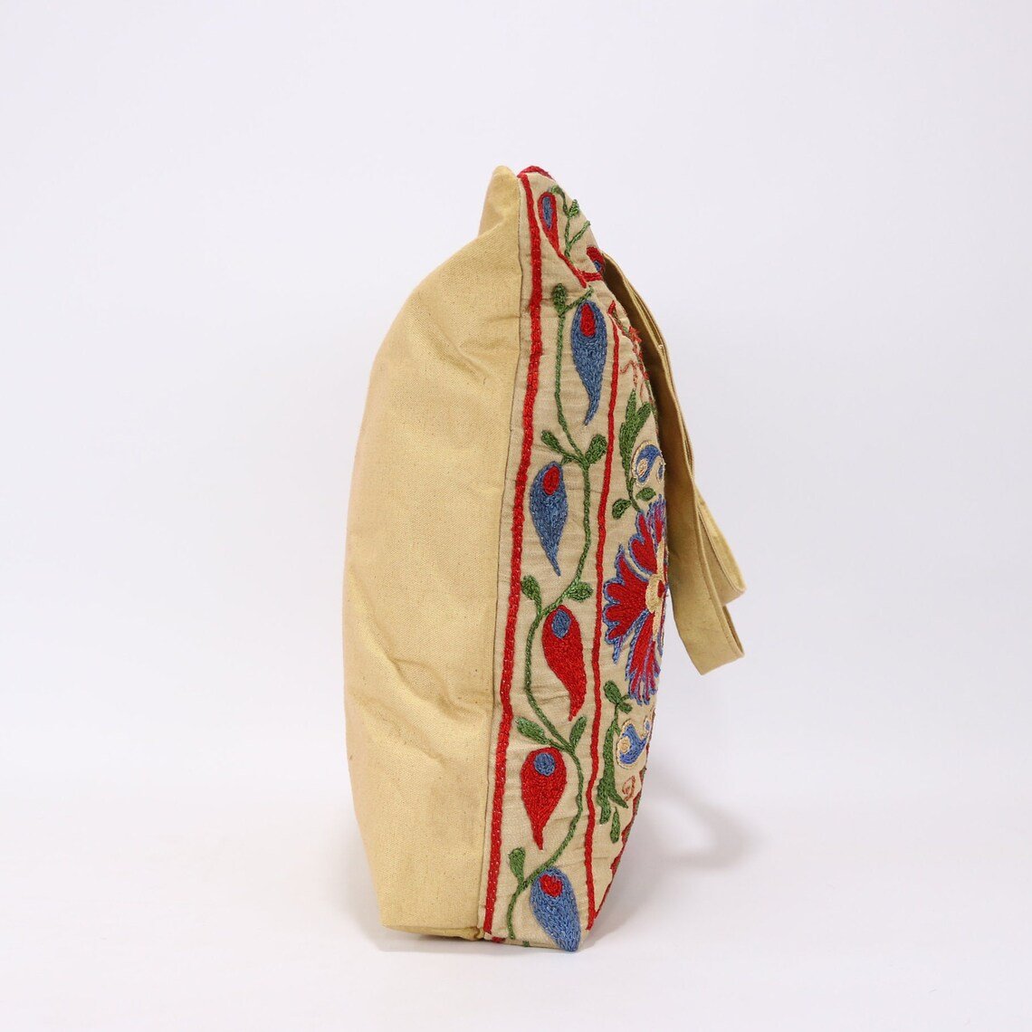 Shoulder Bag, Suzani clutch, suzani purse, evening clutch. Uzbek suzani clutch. Suzani motive hand clutch. Suzani totes. Decorative clutchs.