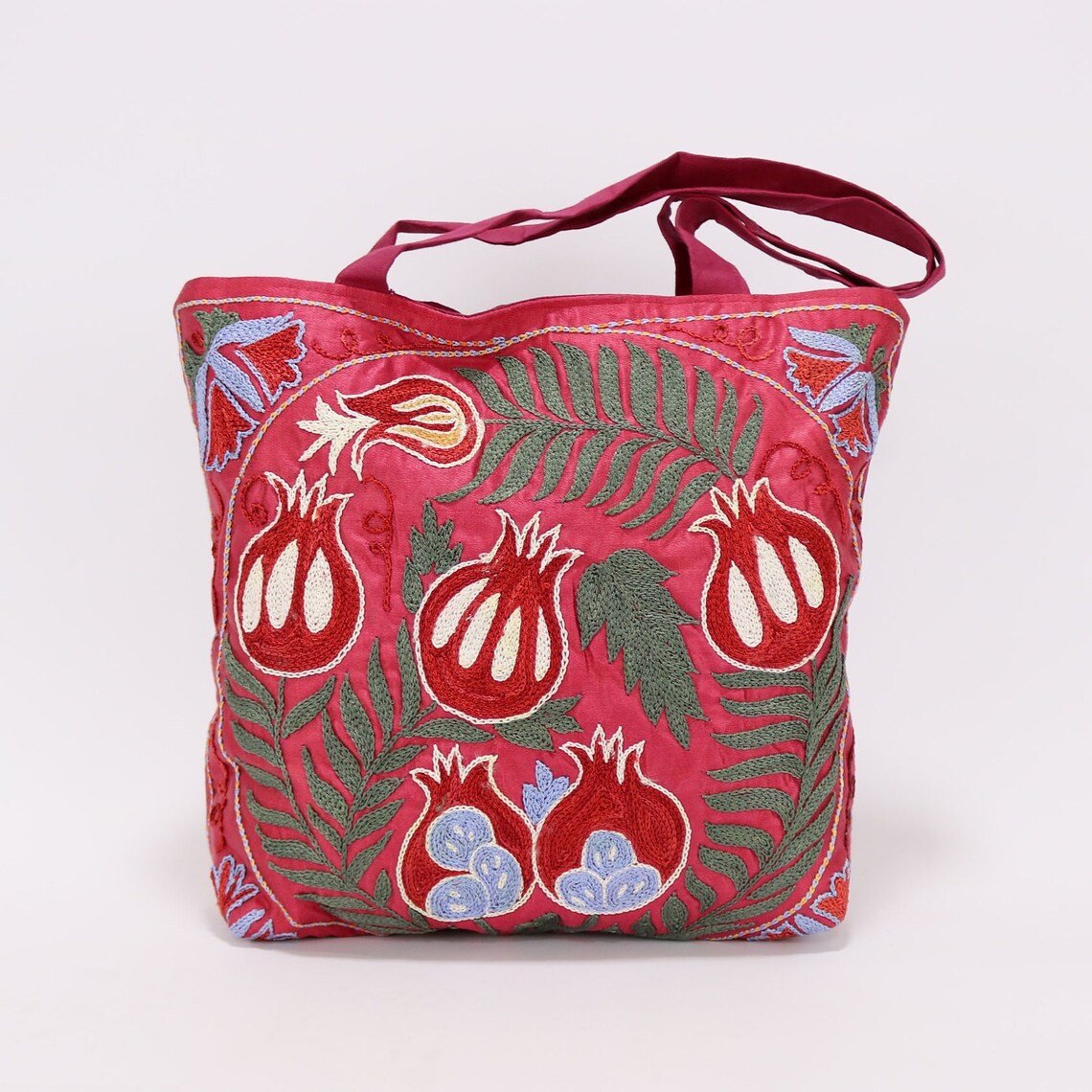Shoulder Bag, Suzani clutch, suzani purse, evening clutch. Uzbek suzani clutch. Suzani motive hand clutch. Suzani totes. Decorative clutchs.