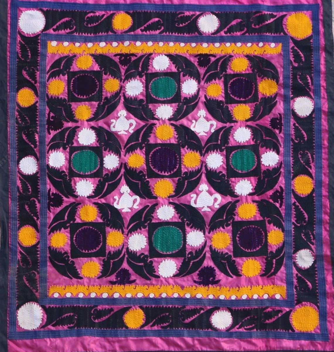 Suzani Vintage Boho Wall Decor, Uzbek Handmade Silk Embroidery, Suzani Fabric, Ethnic Wall hanging,Tapestry, Suzani Bedcover, Tablecloth