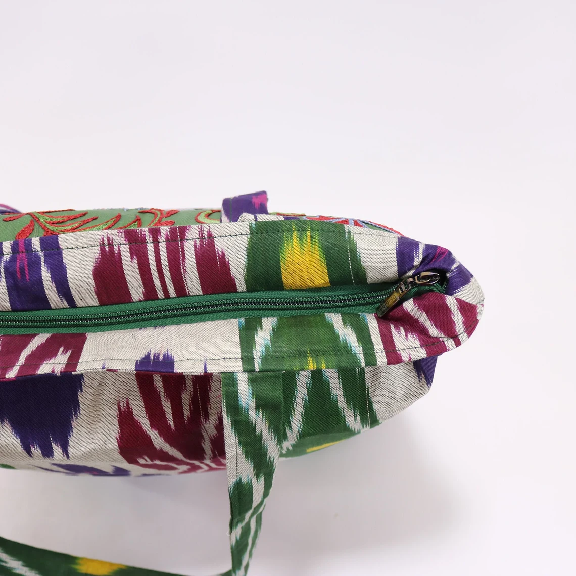 Shoulder Bag, Suzani clutch, suzani purse, evening clutch. Uzbek suzani clutch. Suzani motive hand clutch. Suzani totes. Decorative clutchs.