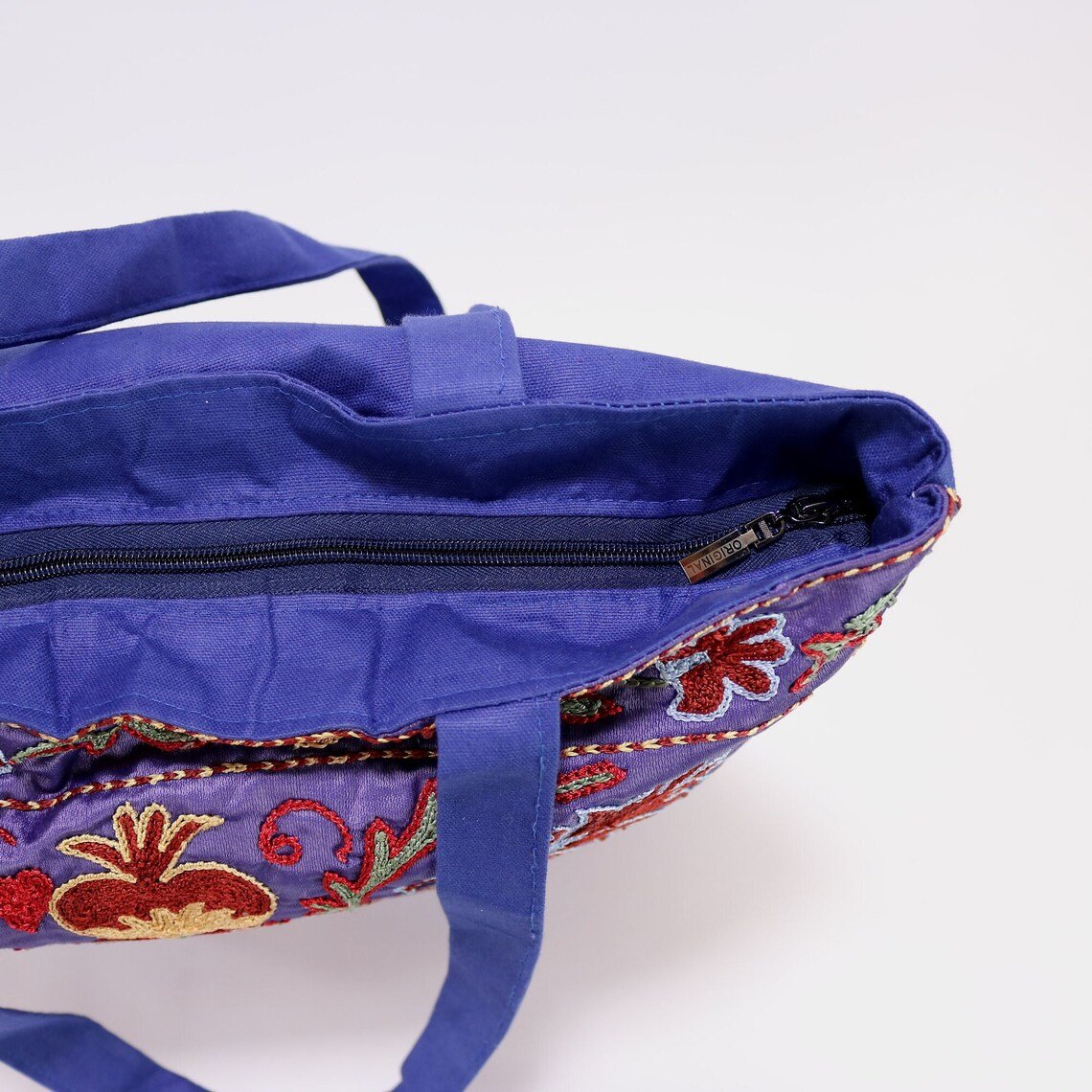 Shoulder Bag, Suzani clutch, suzani purse, evening clutch. Uzbek suzani clutch. Suzani motive hand clutch. Suzani totes. Decorative clutchs.