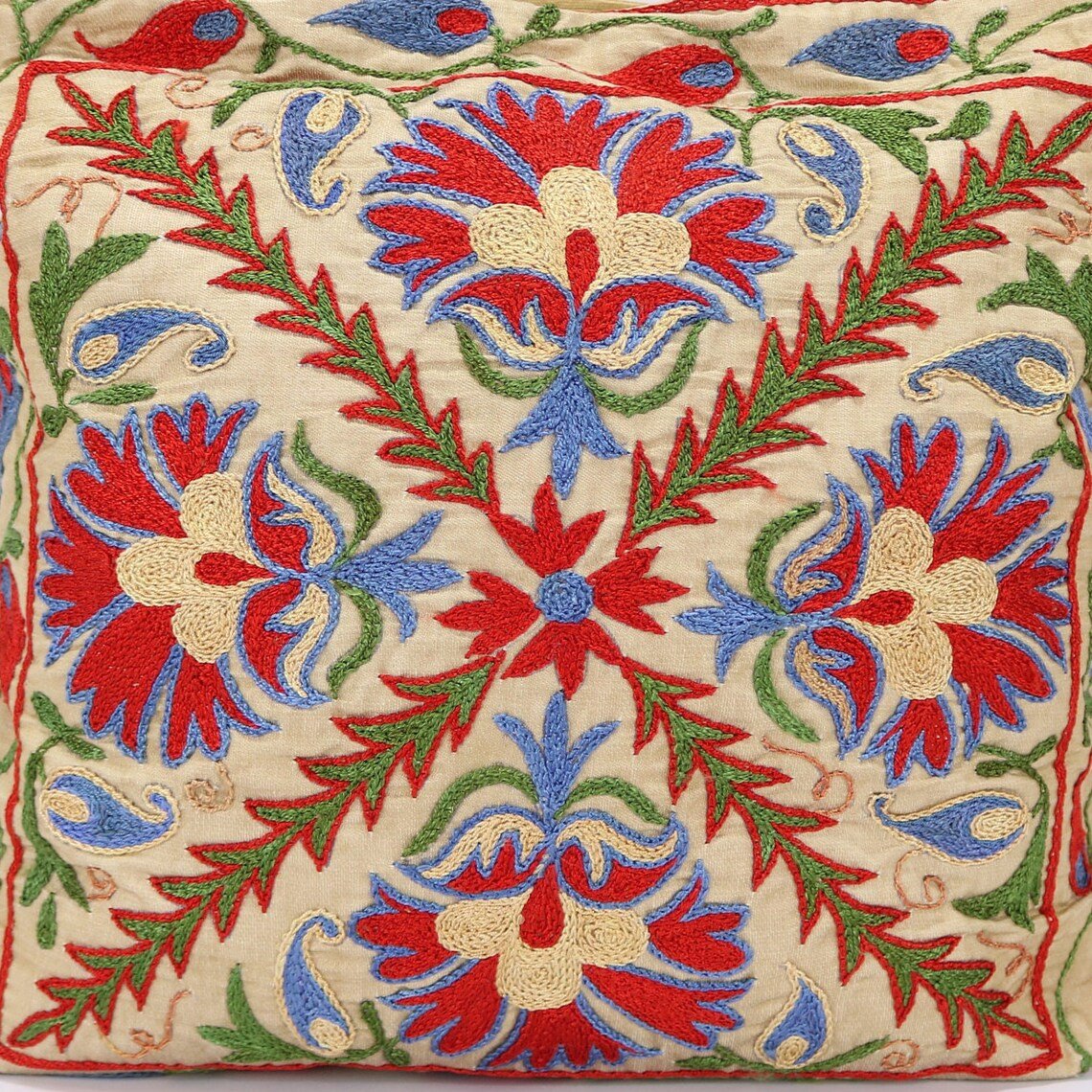 Shoulder Bag, Suzani clutch, suzani purse, evening clutch. Uzbek suzani clutch. Suzani motive hand clutch. Suzani totes. Decorative clutchs.