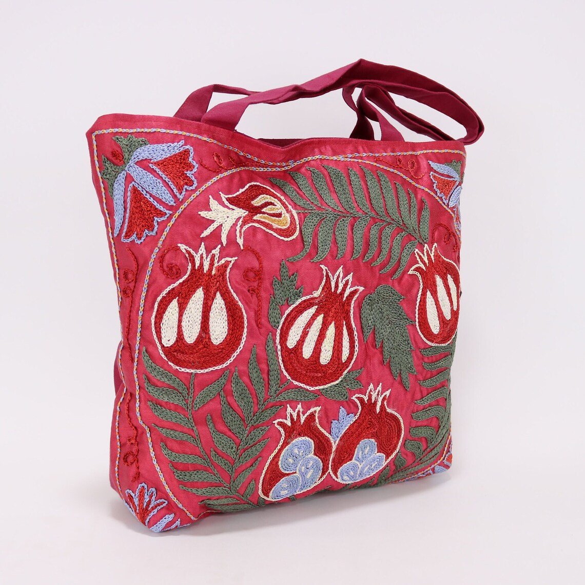 Shoulder Bag, Suzani clutch, suzani purse, evening clutch. Uzbek suzani clutch. Suzani motive hand clutch. Suzani totes. Decorative clutchs.