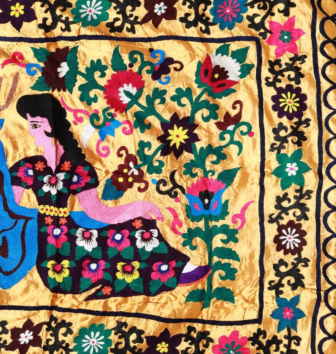 Suzani Vintage Boho Wall Decor, Uzbek Handmade Silk Embroidery, Suzani Fabric, Ethnic Wall hanging,Tapestry, Suzani Bedcover, Tablecloth