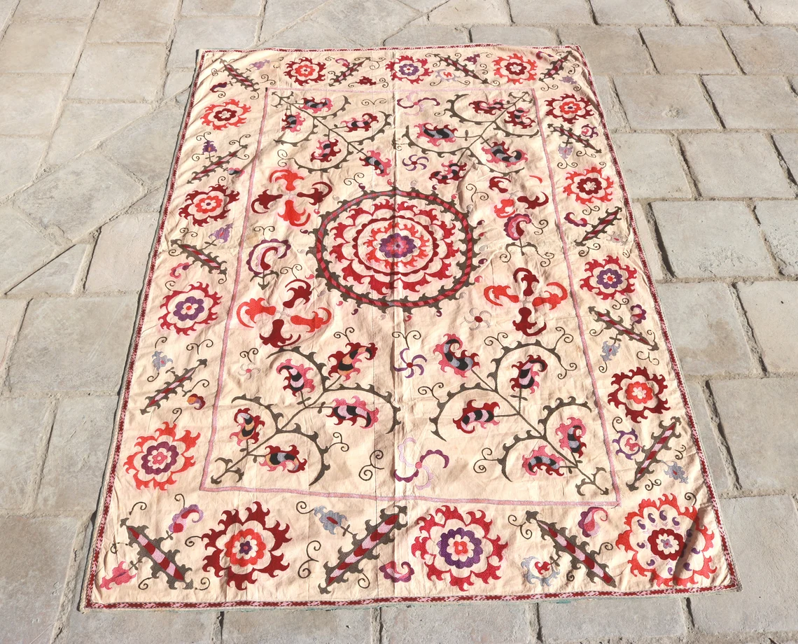 Suzani Vintage Boho Wall Decor, Uzbek Handmade Silk Embroidery, Suzani Fabric, Ethnic Wall hanging,Tapestry, Suzani Bedcover, Tablecloth