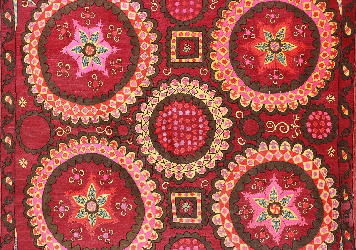 Suzani Vintage Boho Wall Decor, Uzbek Handmade Silk Embroidery, Suzani Fabric, Ethnic Wall hanging,Tapestry, Suzani Bedcover, Tablecloth