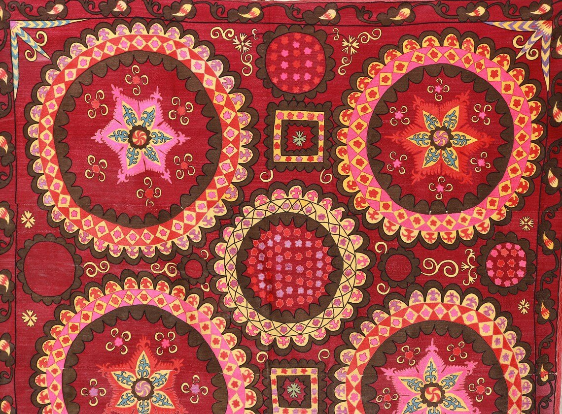 Suzani Vintage Boho Wall Decor, Uzbek Handmade Silk Embroidery, Suzani Fabric, Ethnic Wall hanging,Tapestry, Suzani Bedcover, Tablecloth
