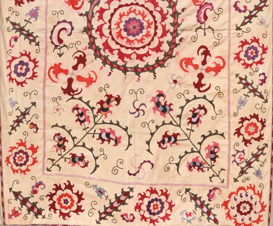 Suzani Vintage Boho Wall Decor, Uzbek Handmade Silk Embroidery, Suzani Fabric, Ethnic Wall hanging,Tapestry, Suzani Bedcover, Tablecloth