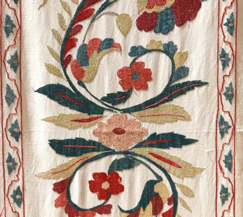 il_1140xN.5130152107_moqt Silk Suzani Clasic Uzbek embroidery,Suzani Fabric Suzani Wall Hanging, Bedspread, Bed cover, Wall hanging, Wall Decor fabric, Tablecloth