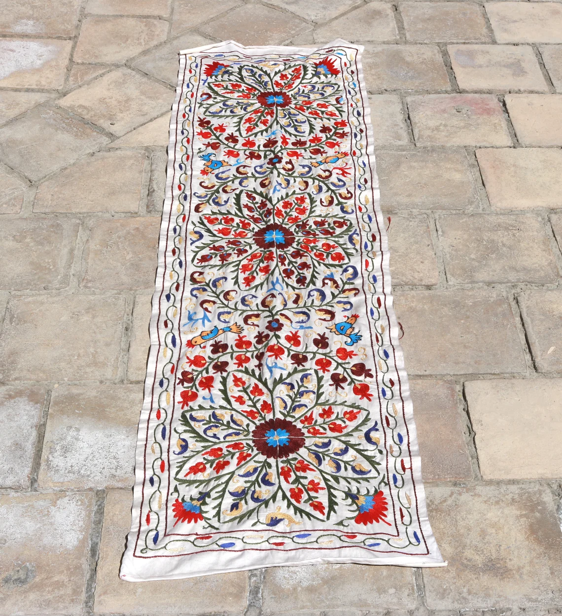 Suzani Runner Uzbek Silk embroidery,Suzani Fabric Suzani Wall Hanging, Bedspread, Bed cover, Wall hanging, Wall Decor fabric, Tablecloth