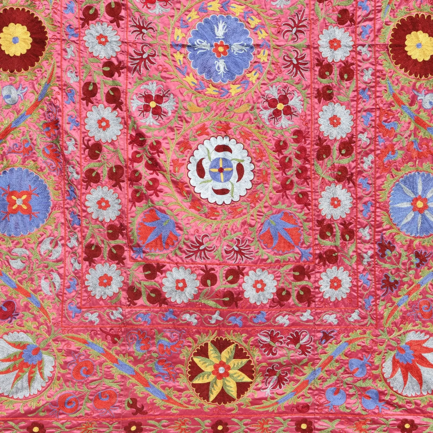 Silk Suzani Clasic Uzbek embroidery,Suzani Fabric Suzani Wall Hanging, Bedspread, Bed cover, Wall hanging, Wall Decor fabric, Tablecloth