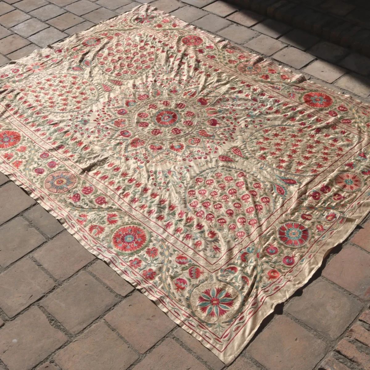 Suzani Uzbek handmade embroidery,Suzani Fabric Suzani Wall Hanging,  Bedspread, Bedcover, Wall hanging Decorative fabric, Suzani tablecloth.