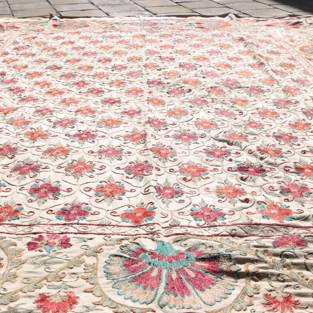 Suzani Uzbek handmade embroidery,Suzani Fabric Suzani Wall Hanging,  Bedspread, Bedcover, Wall hanging Decorative fabric, Suzani tablecloth.