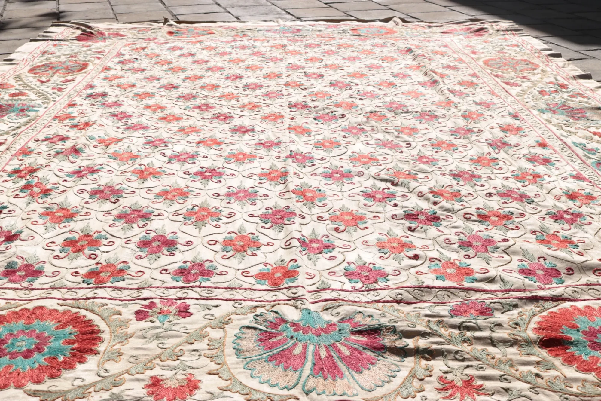 Suzani Uzbek handmade embroidery,Suzani Fabric Suzani Wall Hanging,  Bedspread, Bedcover, Wall hanging Decorative fabric, Suzani tablecloth.