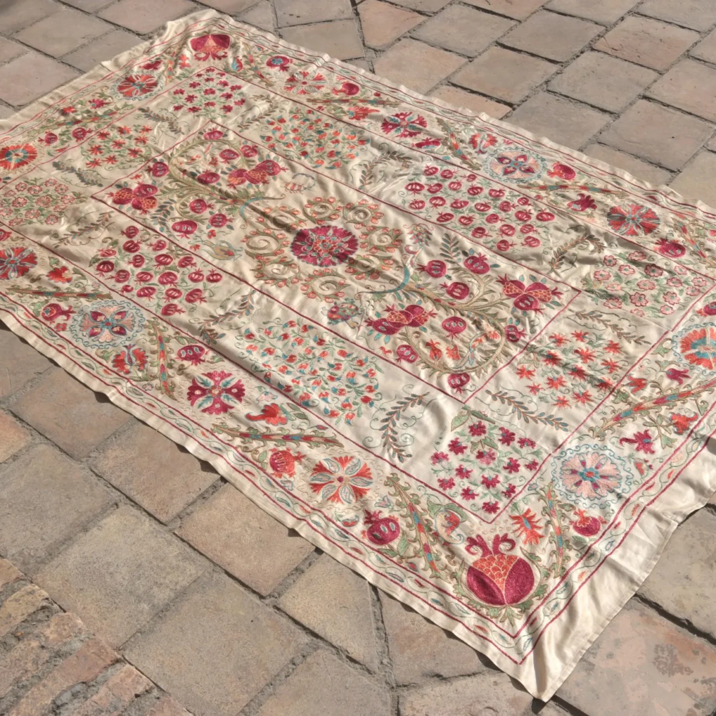 Suzani Uzbek handmade embroidery,Suzani Fabric Suzani Wall Hanging,  Bedspread, Bedcover, Wall hanging Decorative fabric, Suzani tablecloth.