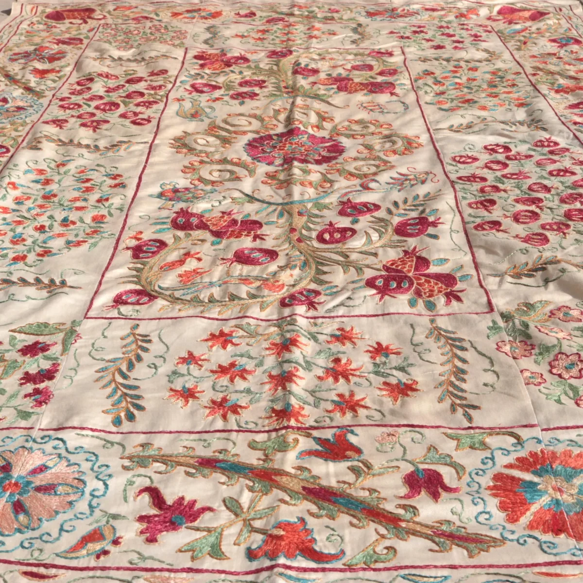 Suzani Uzbek handmade embroidery,Suzani Fabric Suzani Wall Hanging,  Bedspread, Bedcover, Wall hanging Decorative fabric, Suzani tablecloth.