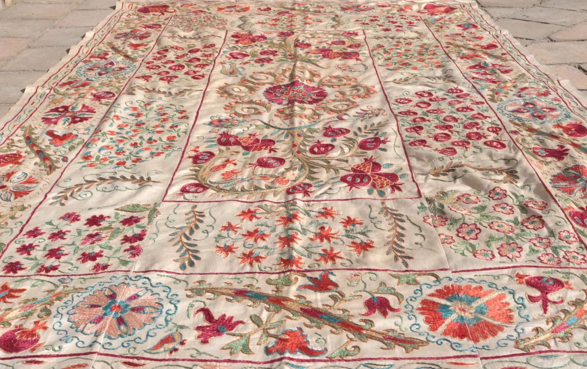 Suzani Uzbek handmade embroidery,Suzani Fabric Suzani Wall Hanging,  Bedspread, Bedcover, Wall hanging Decorative fabric, Suzani tablecloth.