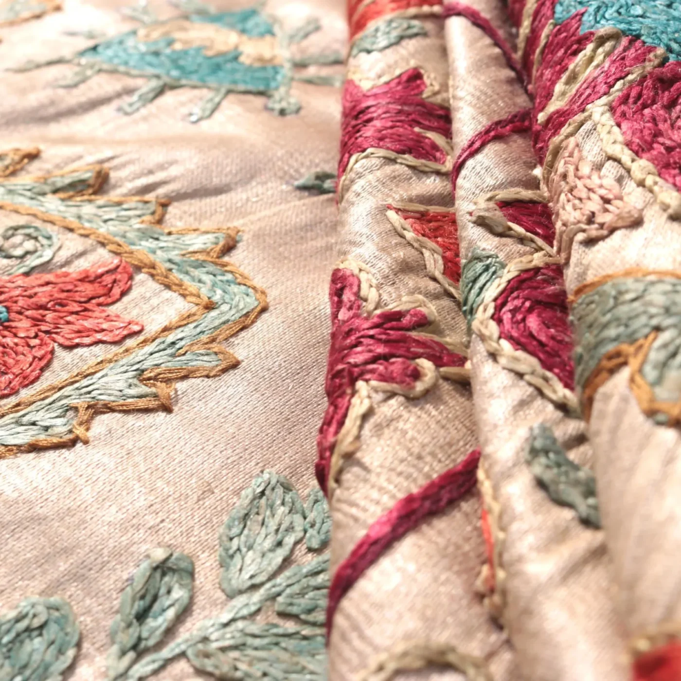 il_fullxfull.6426913304_3035 Suzani Uzbek handmade embroidery,Suzani Fabric Suzani Wall Hanging, Bedspread, Bedcover, Wall hanging Decorative fabric, Suzani tablecloth.