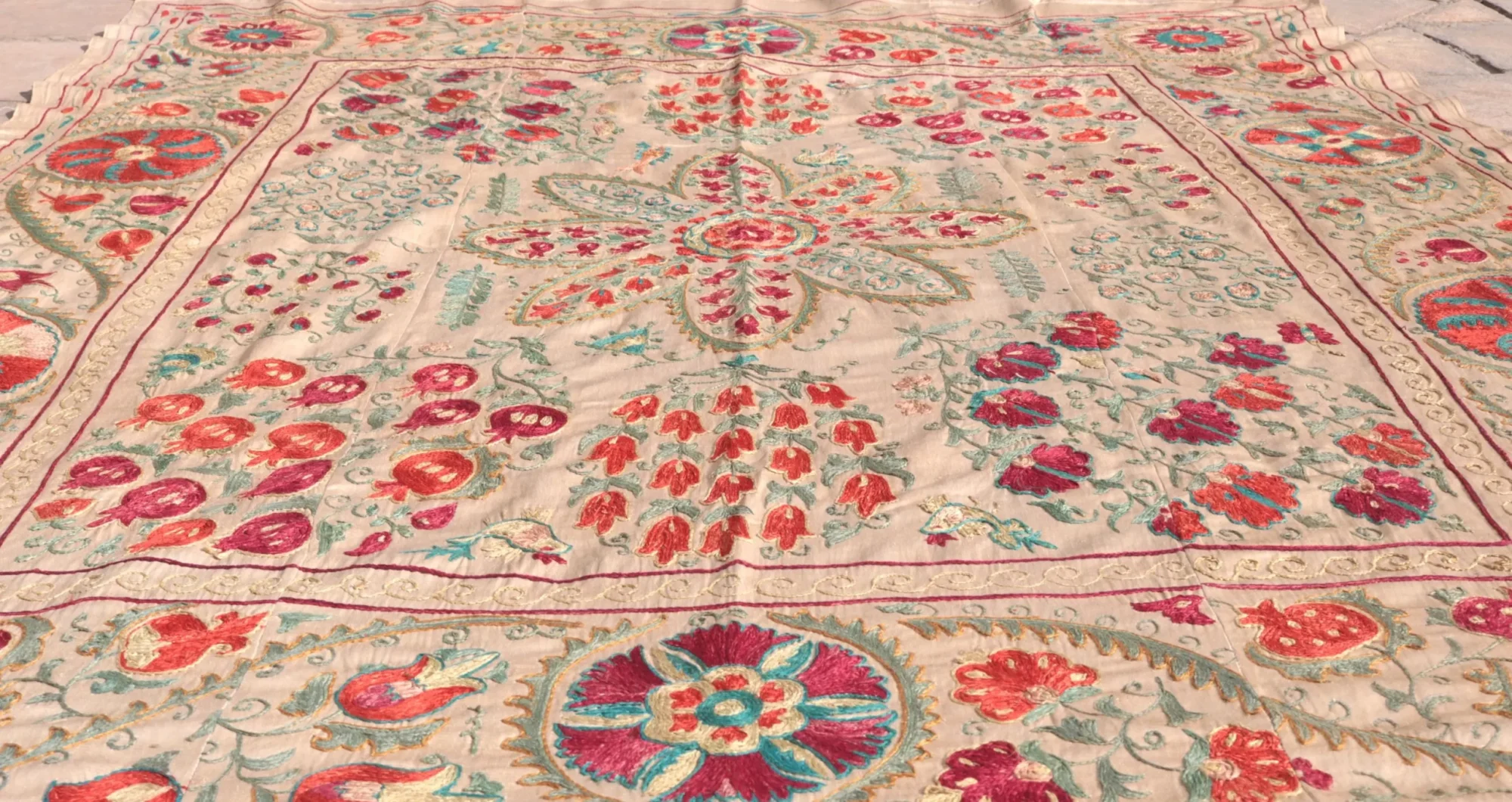 il_fullxfull.6426913416_rwwe Suzani Uzbek handmade embroidery,Suzani Fabric Suzani Wall Hanging, Bedspread, Bedcover, Wall hanging Decorative fabric, Suzani tablecloth.