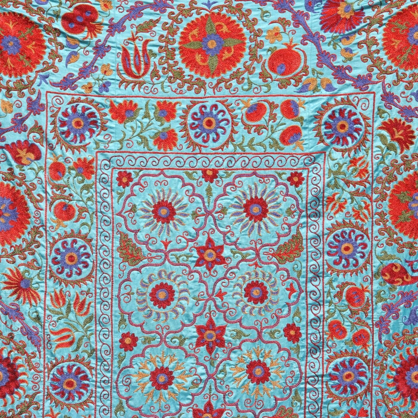 Silk Suzani Clasic Uzbek embroidery,Suzani Fabric Suzani Wall Hanging, Bedspread, Bed cover, Wall hanging, Wall Decor fabric, Tablecloth