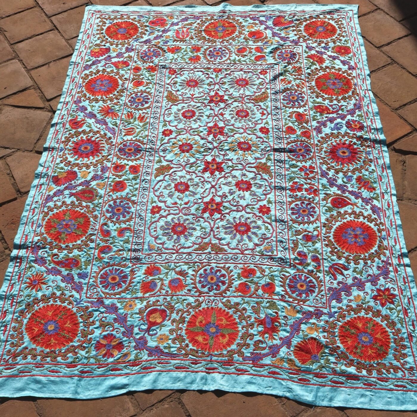 Silk Suzani Clasic Uzbek embroidery,Suzani Fabric Suzani Wall Hanging, Bedspread, Bed cover, Wall hanging, Wall Decor fabric, Tablecloth