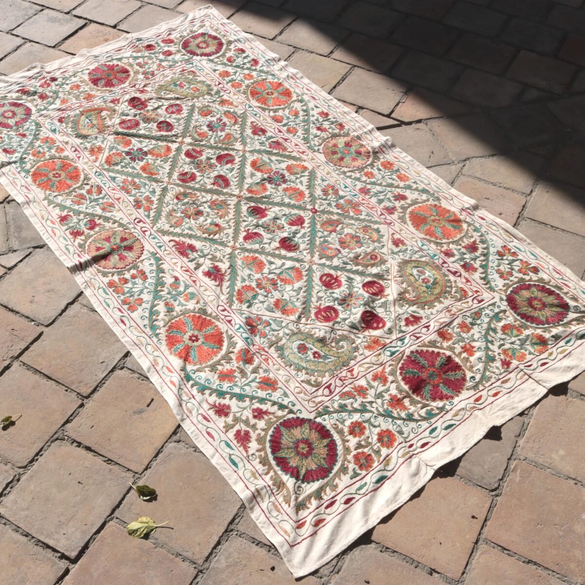 Suzani Uzbek handmade embroidery,Suzani Fabric Suzani Wall Hanging,  Bedspread, Bedcover, Wall hanging Decorative fabric, Suzani tablecloth.