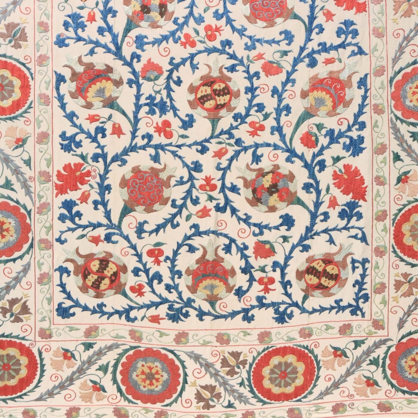 Uzbek handmade embroidery suzani. Bedspread, Bedcover, Wall hanging, Tapestry, Wall decor, Throw, tablecloth.