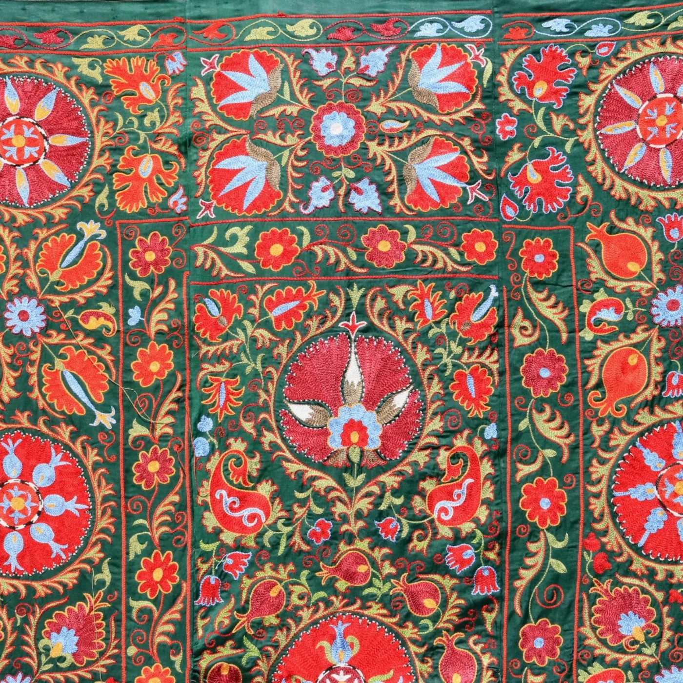 Uzbek handmade embroidery suzani. Bedspread, Bedcover, Wall hanging, Tapestry, Wall decor, Throw, tablecloth.