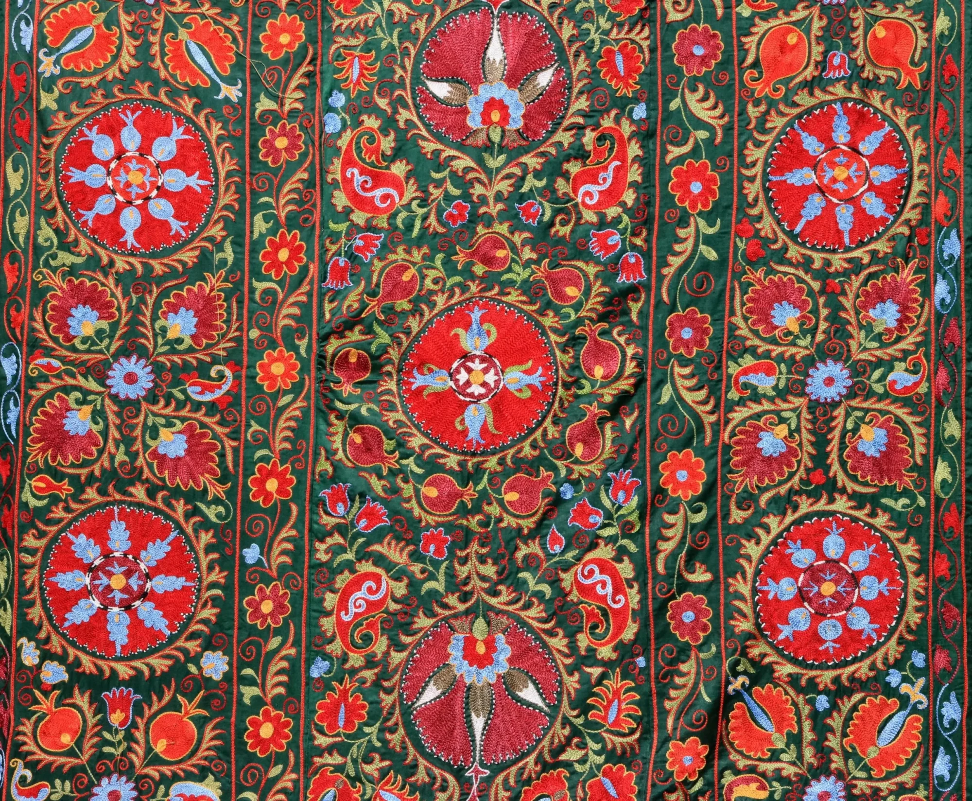 Uzbek handmade embroidery suzani. Bedspread, Bedcover, Wall hanging, Tapestry, Wall decor, Throw, tablecloth.