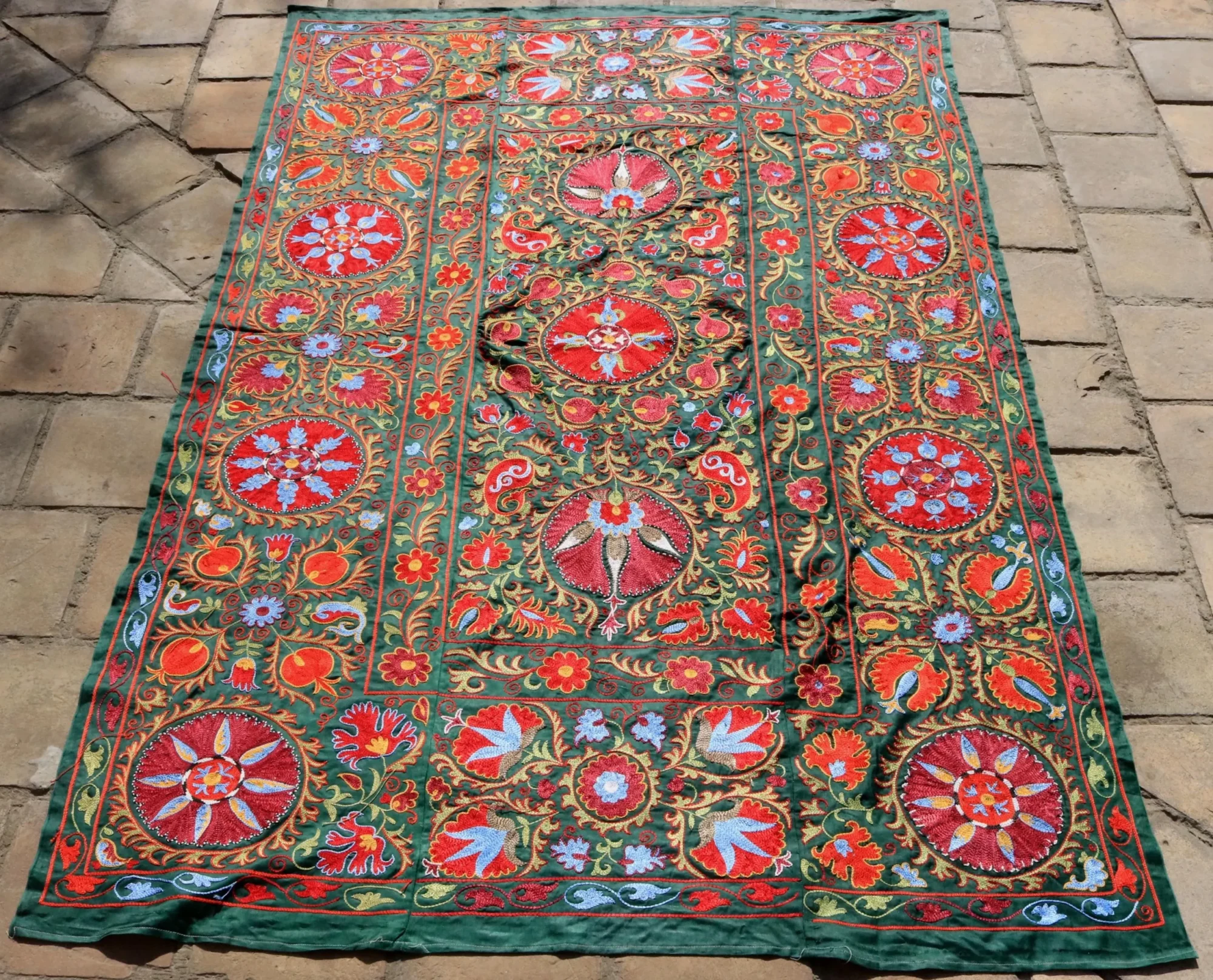 Uzbek handmade embroidery suzani. Bedspread, Bedcover, Wall hanging, Tapestry, Wall decor, Throw, tablecloth.