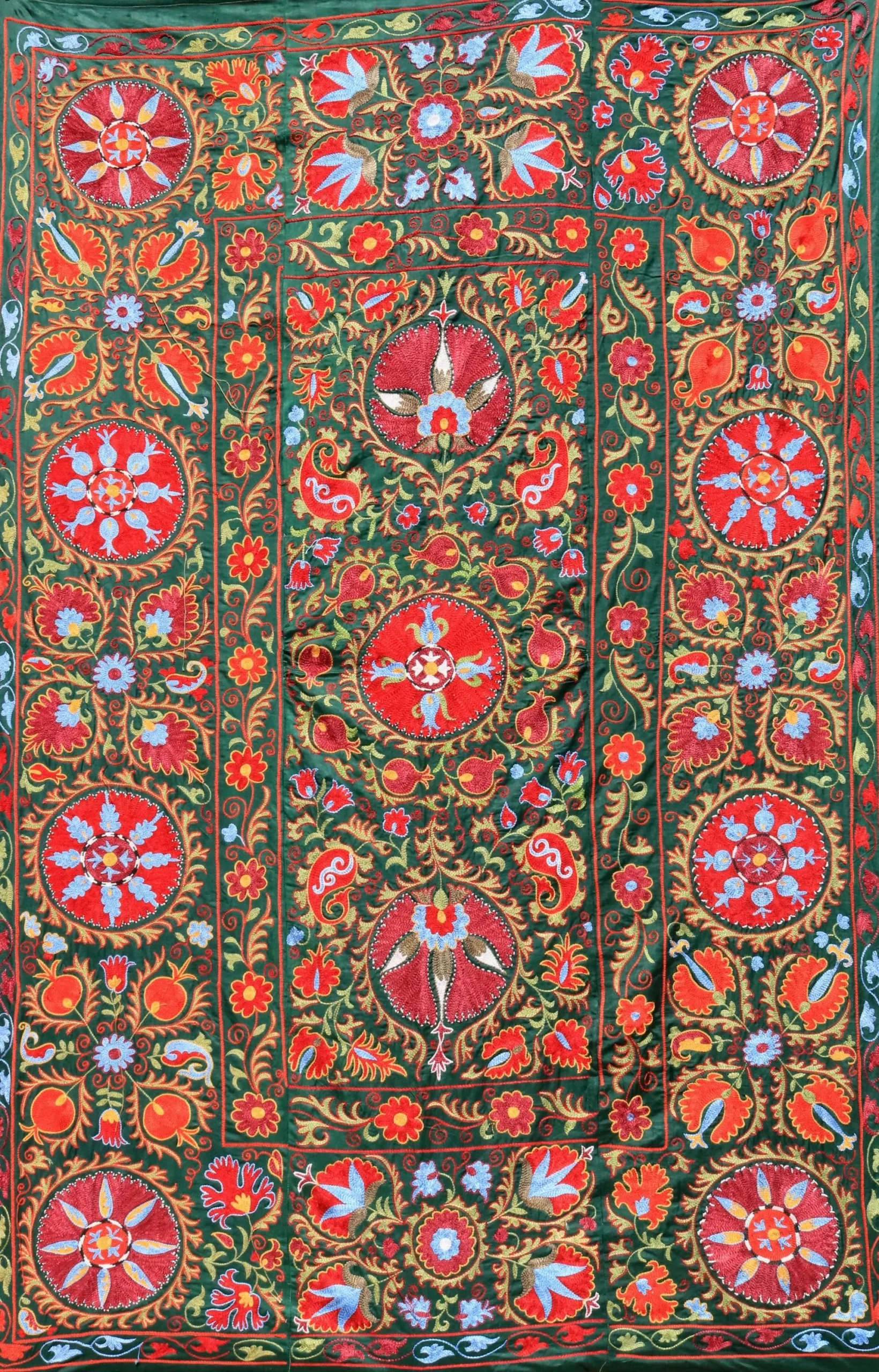 Uzbek handmade embroidery suzani. Bedspread, Bedcover, Wall hanging, Tapestry, Wall decor, Throw, tablecloth.