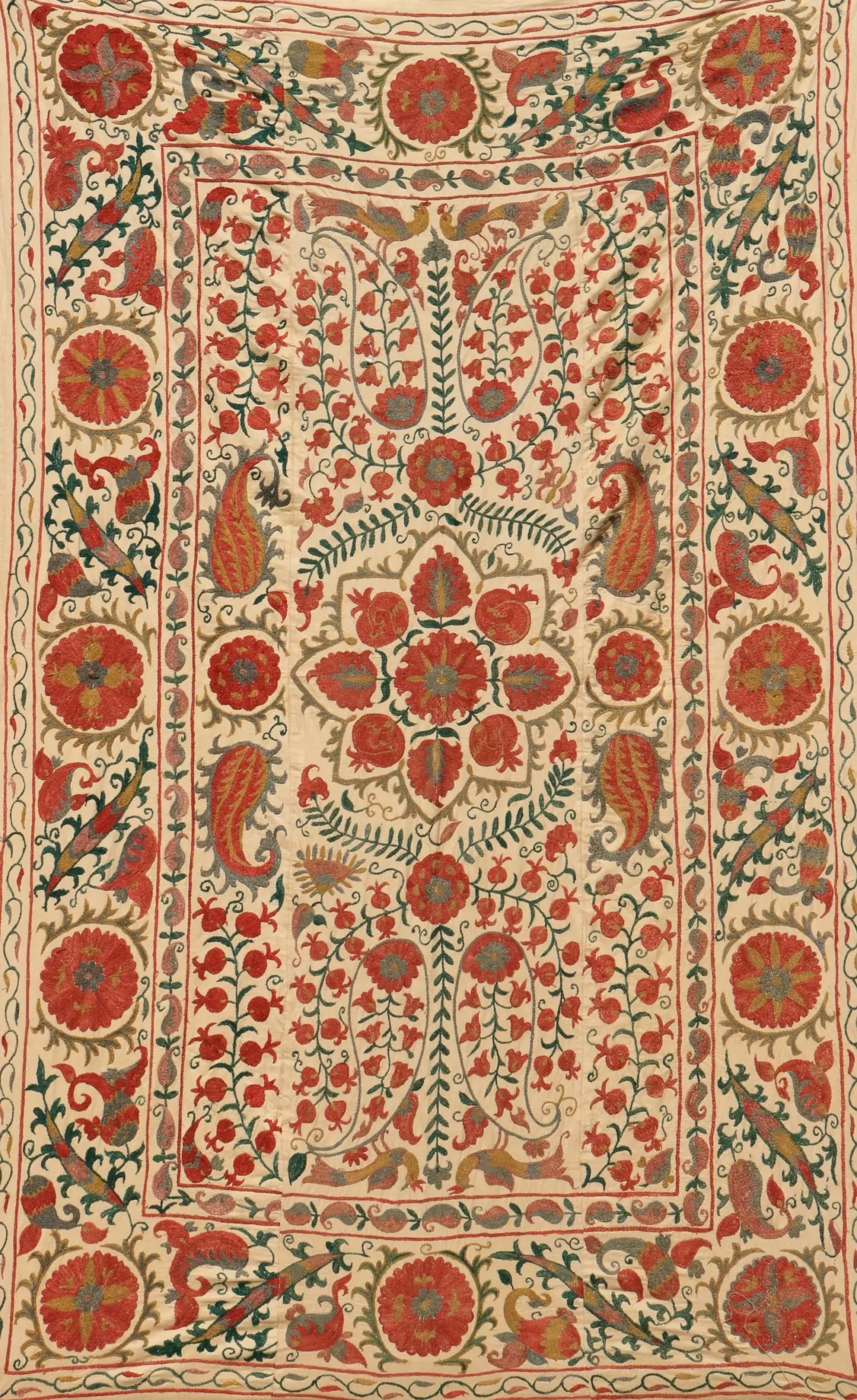 Uzbek handmade embroidery suzani. Bedspread, Bedcover, Wall hanging, Tapestry, Wall decor, Throw, tablecloth.