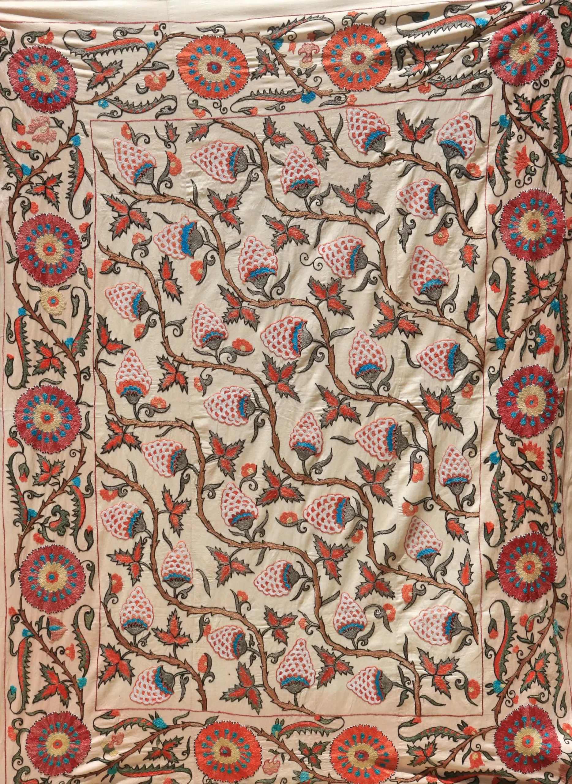 Uzbek handmade embroidery suzani. Bedspread, Bedcover, Wall hanging, Tapestry, Wall decor, Throw, tablecloth.