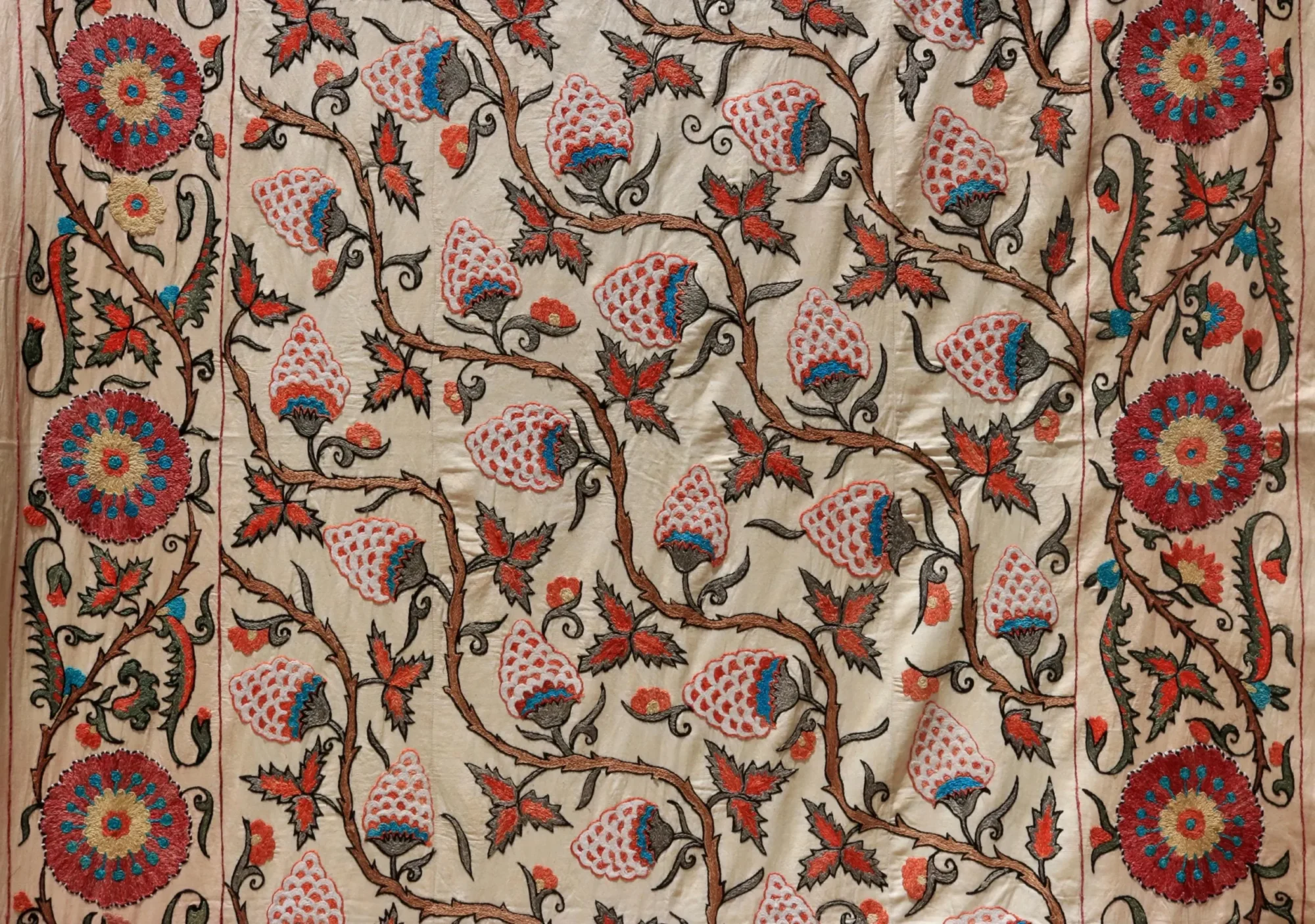 Uzbek handmade embroidery suzani. Bedspread, Bedcover, Wall hanging, Tapestry, Wall decor, Throw, tablecloth.