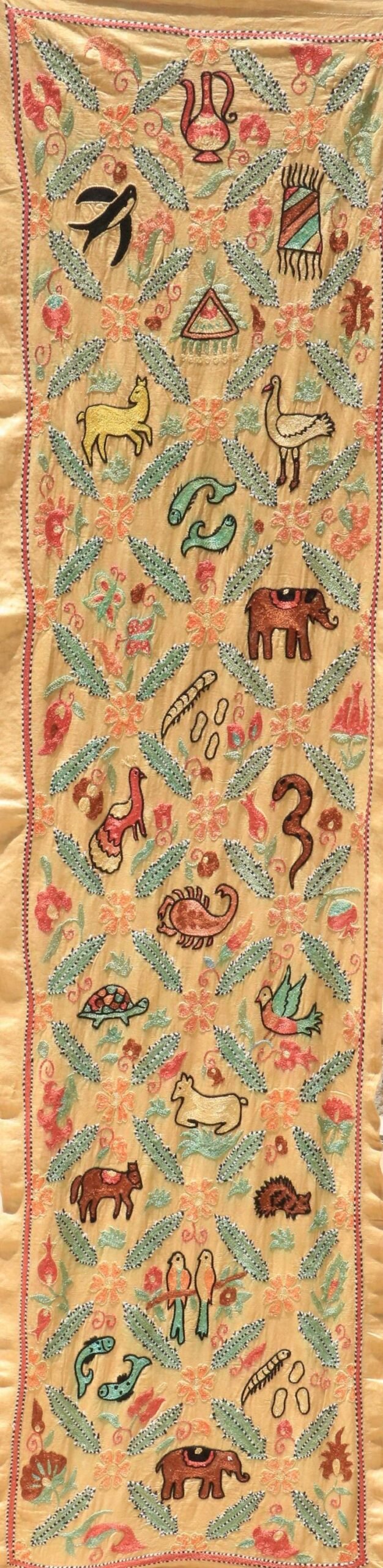 Uzbek handmade embroidery suzani. Bedspread, Bedcover, Wall hanging, Tapestry, Wall decor, Throw, tablecloth.