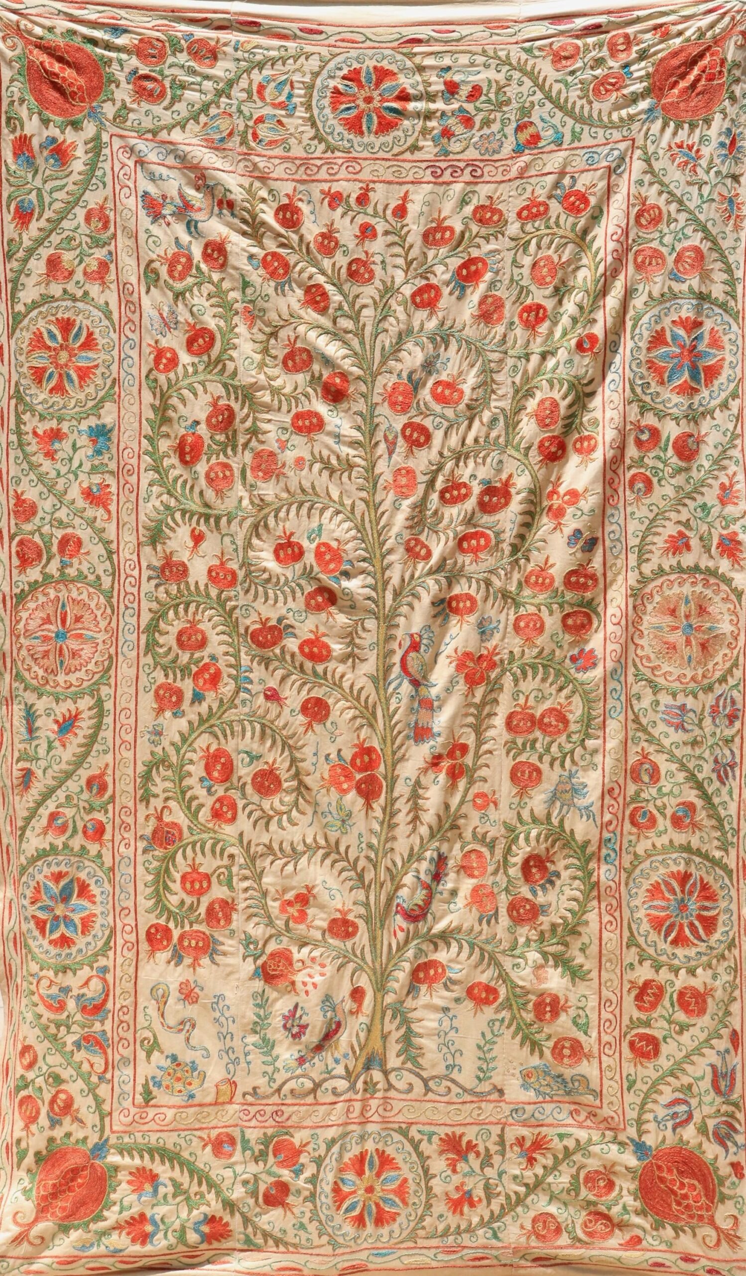 Uzbek handmade embroidery suzani. Bedspread, Bedcover, Wall hanging, Tapestry, Wall decor, Throw, tablecloth.