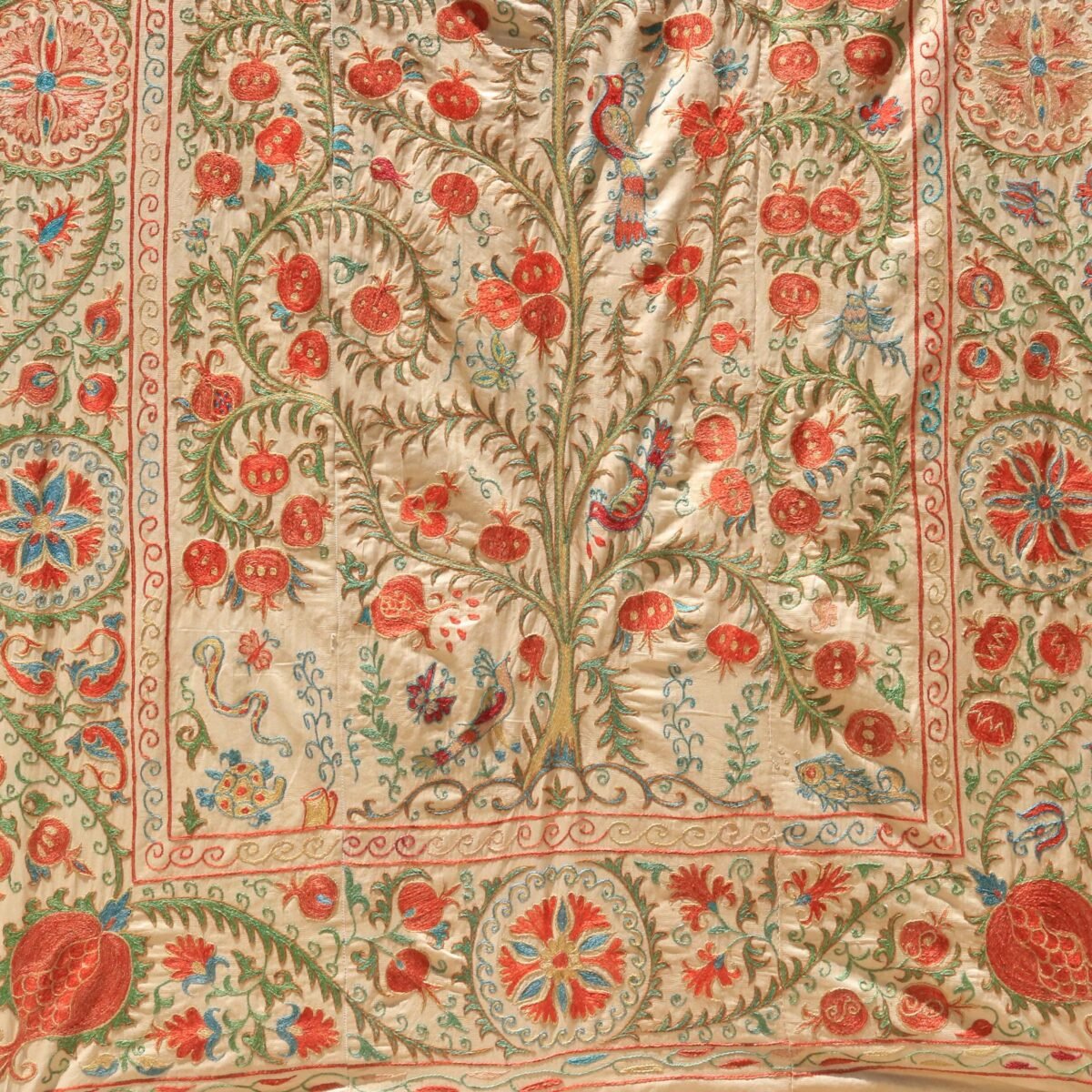 Uzbek handmade embroidery suzani. Bedspread, Bedcover, Wall hanging, Tapestry, Wall decor, Throw, tablecloth.