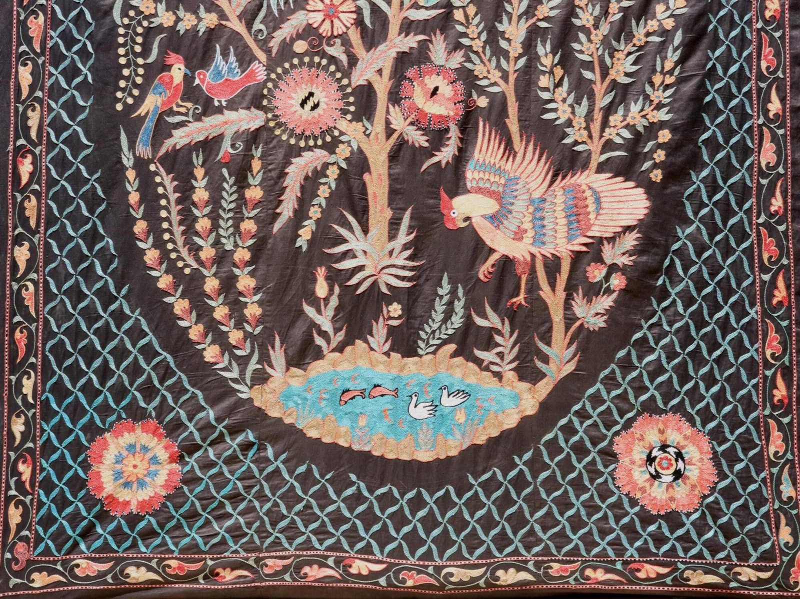 Uzbek handmade embroidery suzani. Bedspread, Bedcover, Wall hanging, Tapestry, Wall decor, Throw, tablecloth.