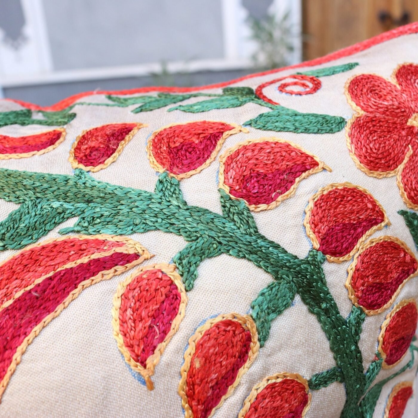 Hand made embroidery pillow cover, Uzbek hand made silk on silk suzani pillow case, Decorative cushion cover